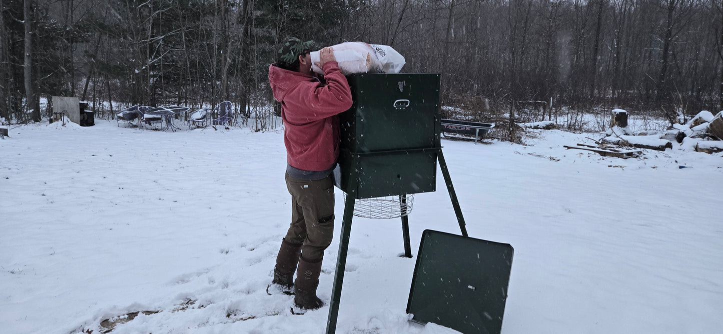 AF300 Scatter Feeder